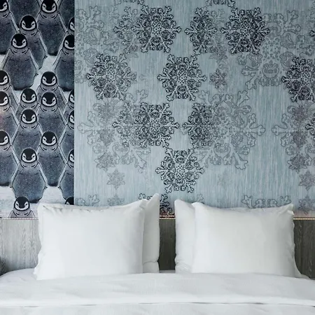 Hotel Mainport Rotterdam, A Hilton Affiliate 4*