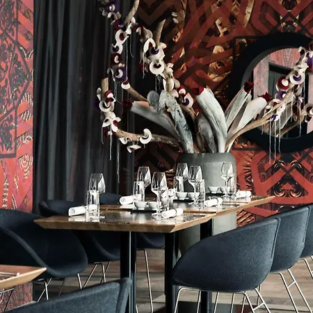 Mainport Rotterdam, A Hilton Affiliate 4*