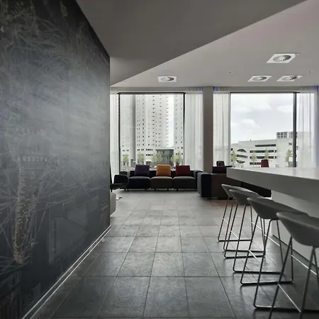 Mainport Rotterdam, A Hilton Affiliate Rotterdam