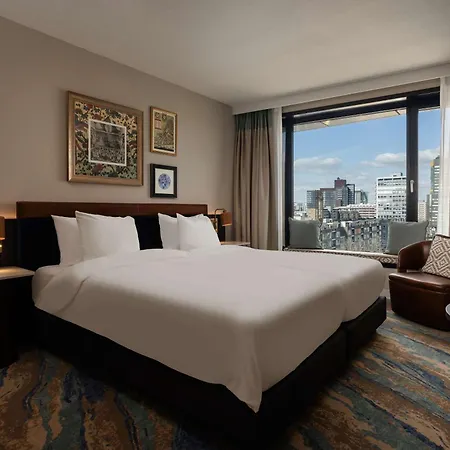 Hotel Mainport Rotterdam, A Hilton Affiliate 4*