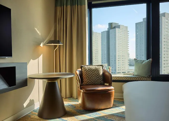 Hotel Haven Rotterdam, Curio Collection By Hilton