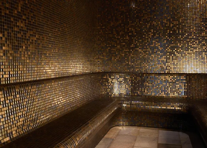 Hotel Haven Rotterdam, Curio Collection By Hilton Roterdão