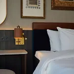 Haven Rotterdam, Curio Collection By Hilton 5*