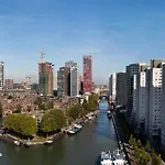 Haven Rotterdam, Curio Collection By Hilton 호텔