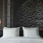 Haven Rotterdam, Curio Collection By Hilton 호텔 로테르담
