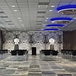 Haven Rotterdam, Curio Collection By Hilton 호텔 로테르담