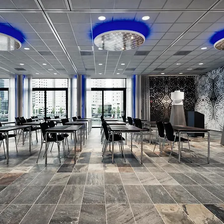 Haven Rotterdam, Curio Collection By Hilton 호텔 로테르담