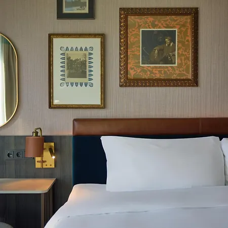 호텔 Haven Rotterdam, Curio Collection By Hilton 5*