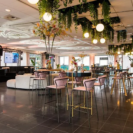 Haven Rotterdam, Curio Collection By Hilton 5* Roterdão