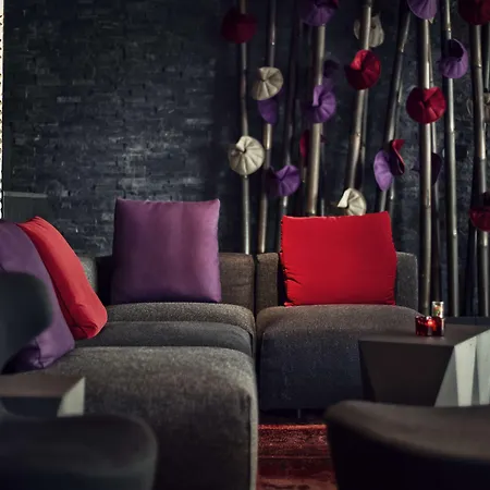 호텔 Haven Rotterdam, Curio Collection By Hilton 5*