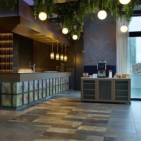 Haven Rotterdam, Curio Collection By Hilton فندق روتردام