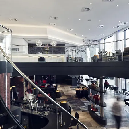 Haven Rotterdam, Curio Collection By Hilton 5* روتردام
