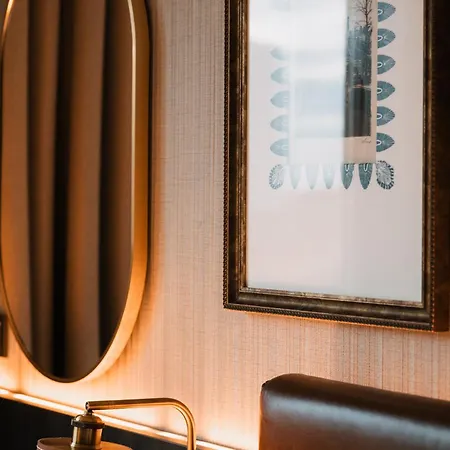 호텔 Haven Rotterdam, Curio Collection By Hilton 5*