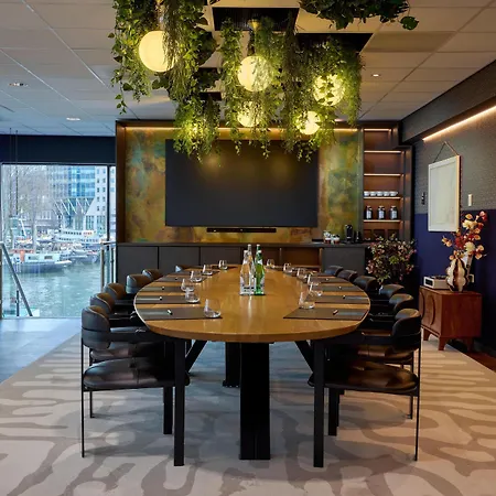 Haven Rotterdam, Curio Collection By Hilton 5*