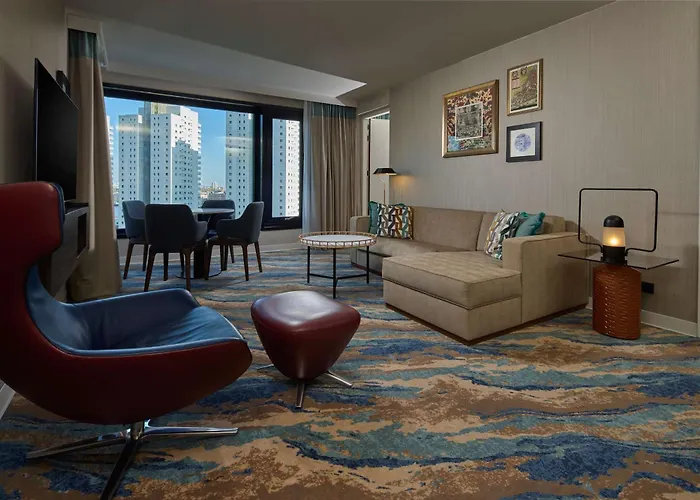 Haven Rotterdam, Curio Collection By Hilton ホテル