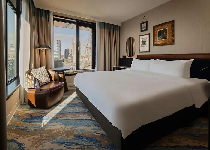 ホテル Haven Rotterdam, Curio Collection By Hilton ロッテルダム