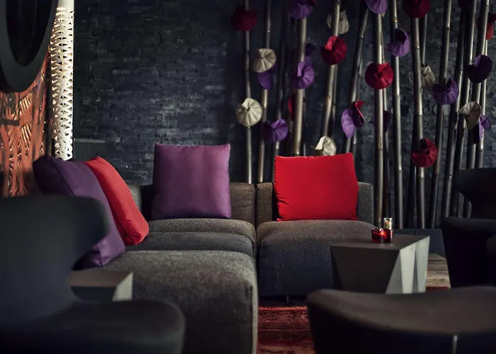 호텔 Haven Rotterdam, Curio Collection By Hilton 5*