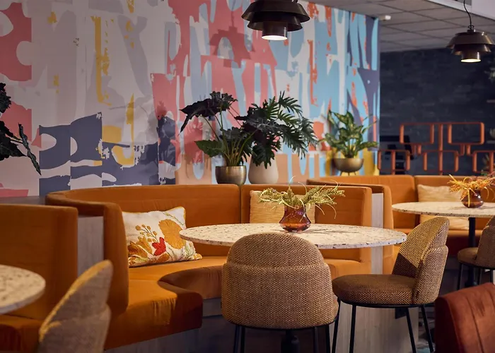 Hotel Haven Rotterdam, Curio Collection By Hilton Rotterdam