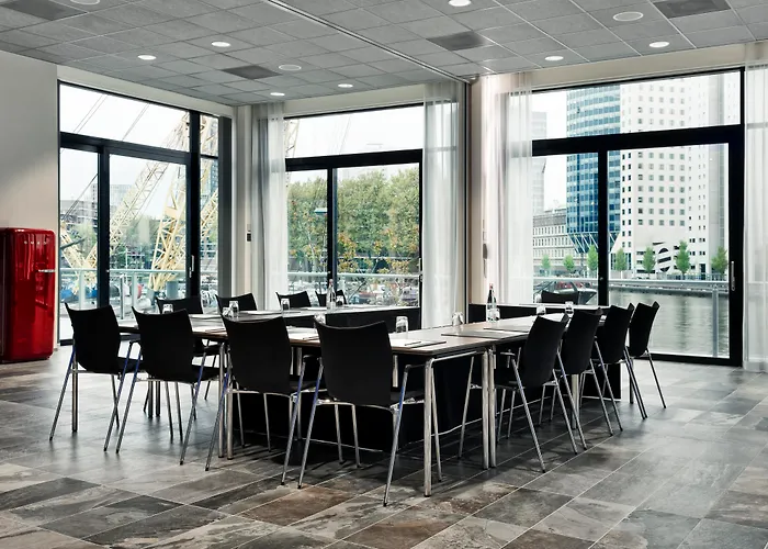 Haven Rotterdam, Curio Collection By Hilton