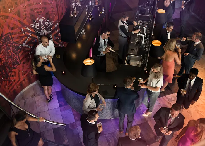 Haven Rotterdam, Curio Collection By Hilton 5*