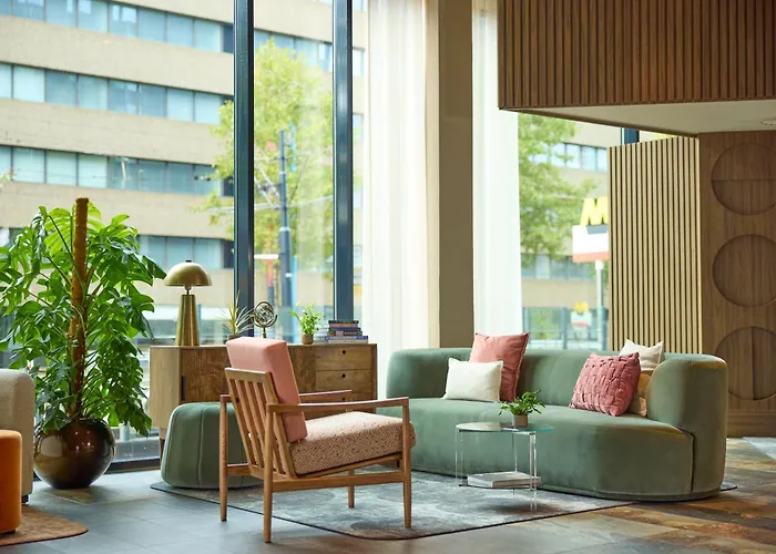 Haven Rotterdam, Curio Collection By Hilton Rotterdam