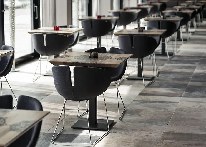 Haven Rotterdam, Curio Collection By Hilton 5* Роттердам